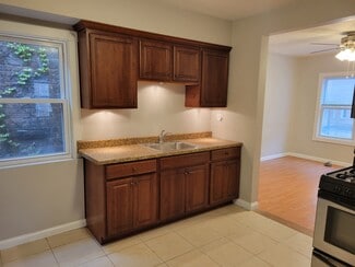12010 Paul Ave Unit 2, Cleveland, OH 44106