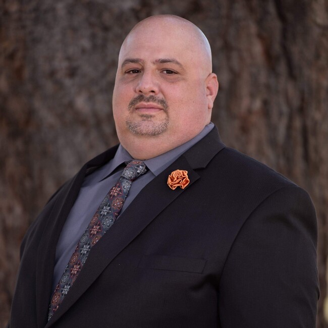 Agent Photo