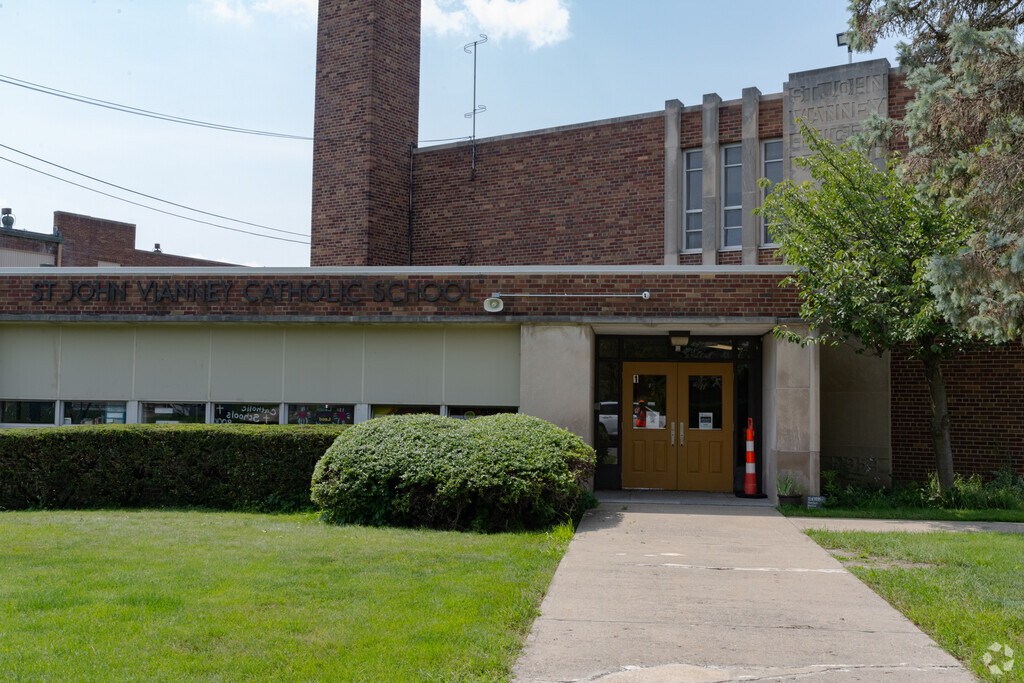 St John Vianney Catholic School building in Mott Park.