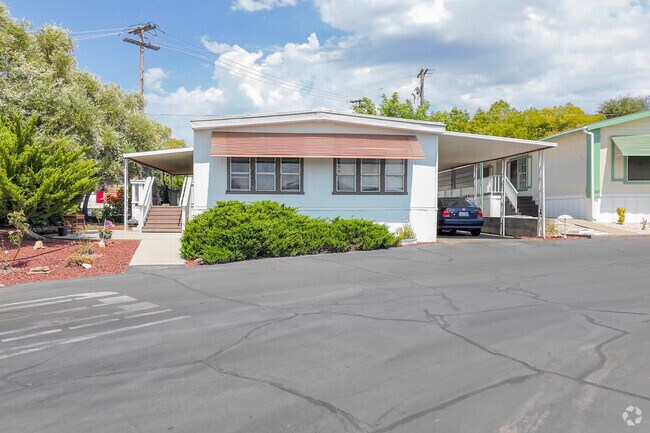 A manufactured home sits in South Oroville, California.