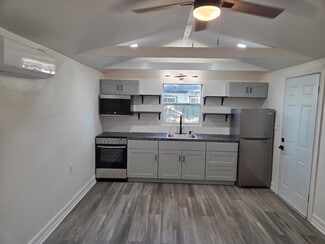 5034 2nd Ave S, Saint Petersburg, FL 33707