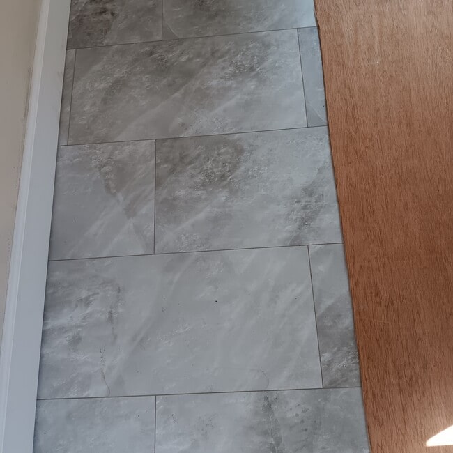 2214 Auburn Ave unit 3, Cincinnati, OH 45219 - photo 4