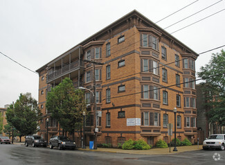 312 W 8th St, Wilmington, DE 19801