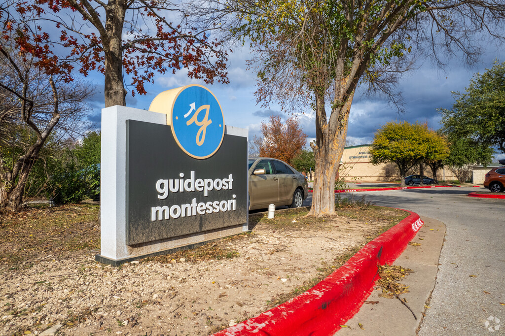 Guidepost Montessori at Cypress Creek