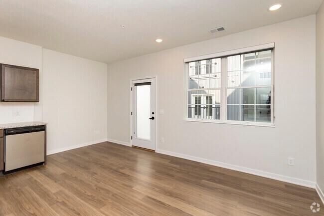 Little Bo Bungalows and Flats, Omaha, NE 68108 - photo 2