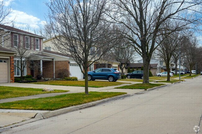 Colonial Revival homes in Riverview offer timeless design and spacious suburban lots.