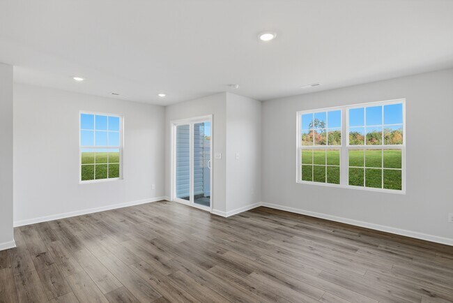 167 Plumtree Ct, King, NC 27021 - photo 5