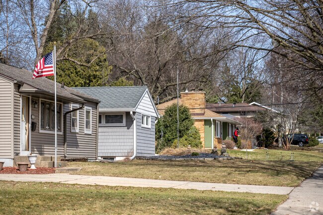 Many of the houses in Midvale Heights are modest ranch-styles, starting in the $300s.