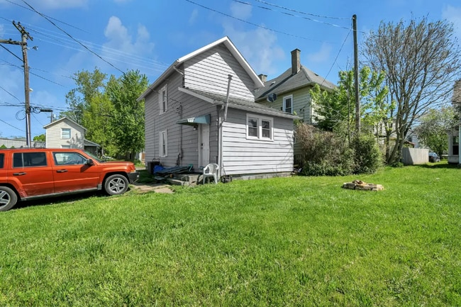 11 Jefferson St, Newark, OH 43055 - photo 3