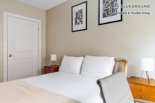 33 Rogers St unit FL3-ID1157, Cambridge, MA 02142 - photo 7