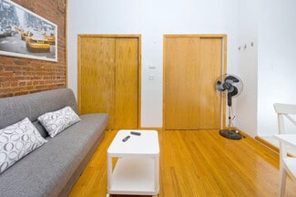 135 E 94th St Unit ID1032057P, New York, NY 10128