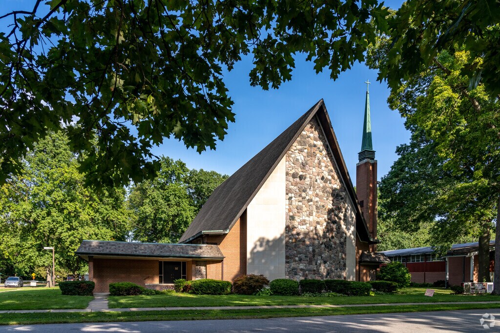 Concordia Lutheran South blends rigorous academics with Christian values.