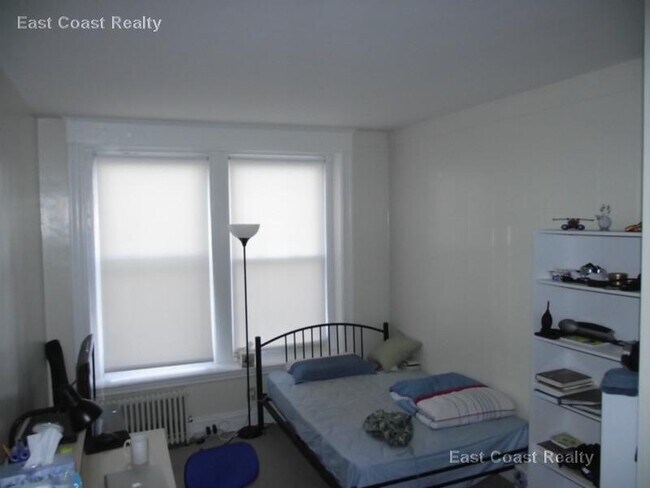 1118 Commonwealth Ave unit 6A, Allston, MA 02134 - photo 2