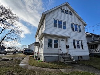 656 Hammel St Unit UP, Akron, OH 44306