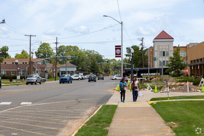 Students can enjoy a walk at any point at the safe neighborhood of University Area.