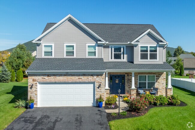 New traditional houses are found throughout the newly constructed subdivisions of College.