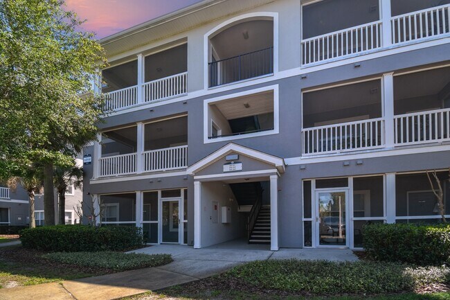 The Columns at Bear Creek, New Port Richey, FL 34654 - photo 4