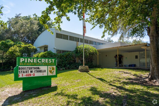 Pinecrest Elementary School is located in the Pinecrest area of Miami.