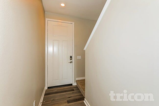 28182 Dwight Dr, Menifee, CA 92584 - photo 2