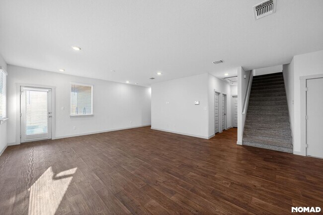 210 Big Cypress Byu Rd, Hutto, TX 78634 - photo 7