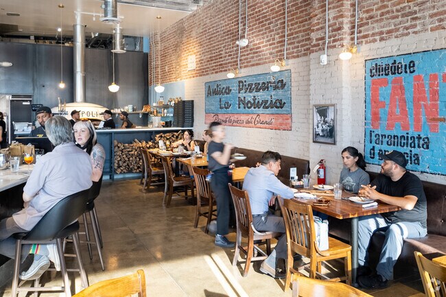 Settebello Pizzeria and restaurant Near Playhouse Village serves up great dishes for residents.