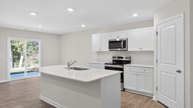 104 Reagan Crest Dr, Clayton, NC 27520 - photo 3