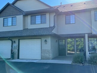 1534 Cottage Dr, Stillwater, MN 55082
