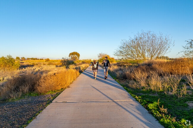 Fuel your passion for fitness with the vibrant active lifestyle scene in San Tan Village.