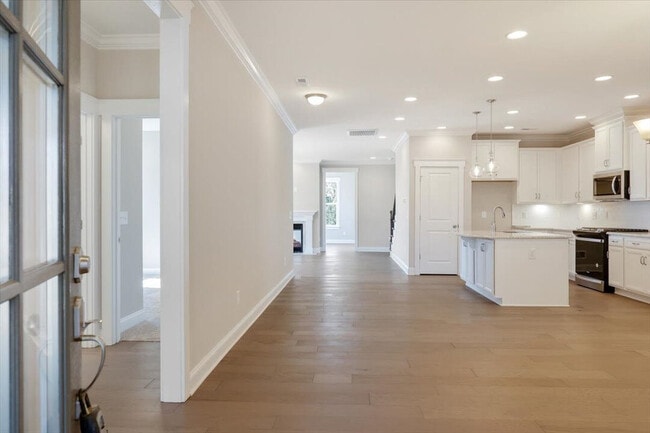 1819 Parham Dr, Graham, NC 27253 - photo 7