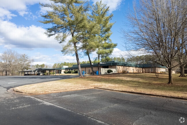 North Rowan Elementary School is a public education option.