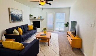 5942 NE 42nd St, Kansas City, MO 64117