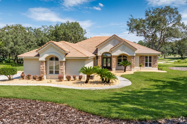 The climate in Black Diamond allows for tropical vegetation in the landscaping.