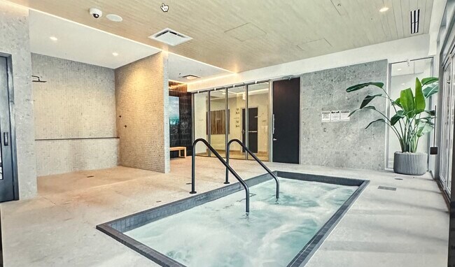 347 E Wacker Dr unit 308, Chicago, IL 60601 - photo 6