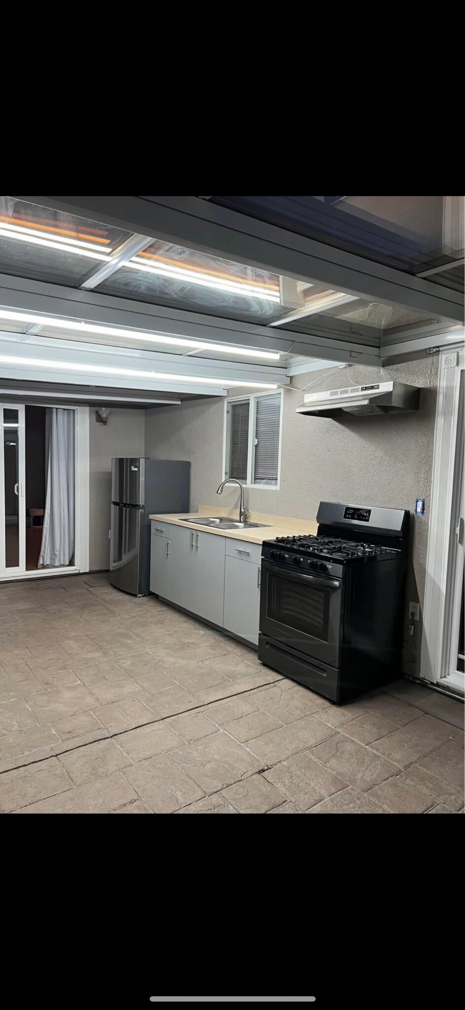 871 Summer Dr, Hollister, CA 95023 - photo 1