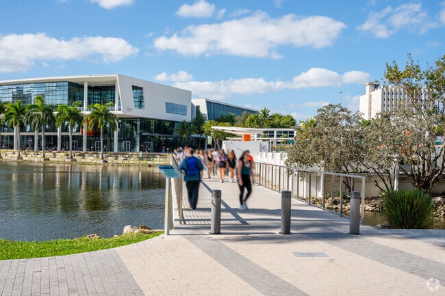 Students can easily walk to class across the Lakeside Walkway in Upper Riviera.