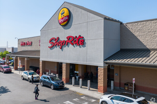 TOUR: ShopRite - Parkside, Philadelphia, PA