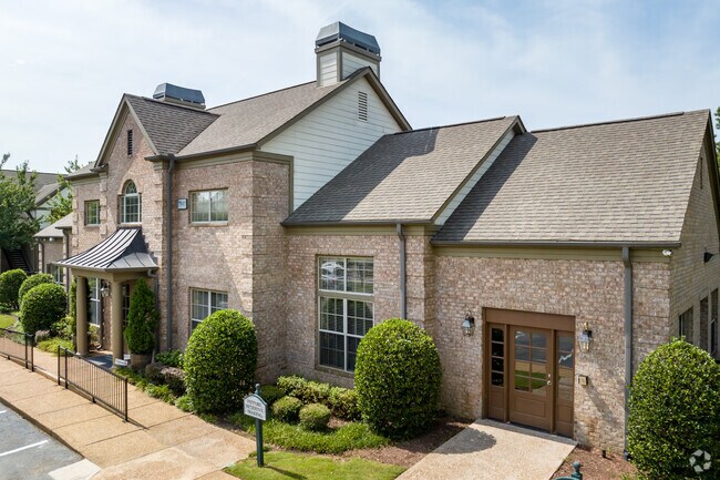 Homes for Rent in 38125 - Homes.com