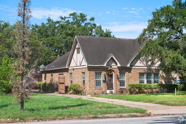 This brick home in Robstown is just one of many home that could be yours for the right price.