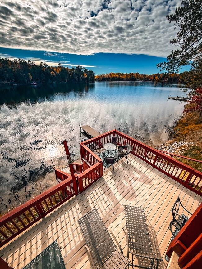 440 S Peninsula Ln, Gwinn, MI 49841