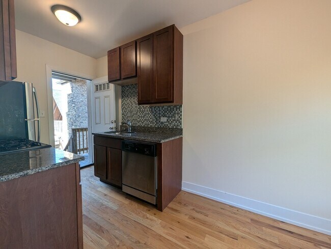 2948 N Seminary Ave unit 3, Chicago, IL 60657 - photo 4
