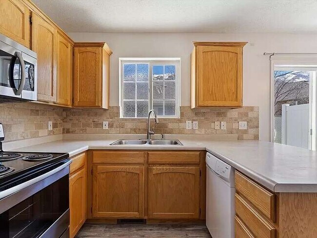 619 W 2300 S unit 5, Brigham City, UT 84302 - photo 4