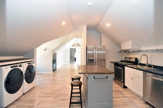 220 N Austin Blvd Unit 3, Oak Park, IL 60302