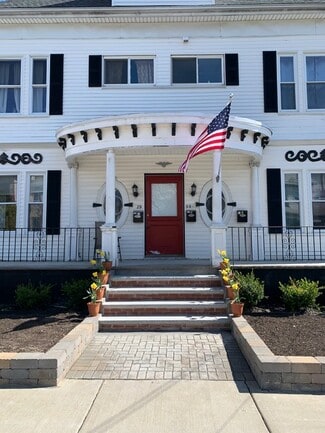 29 Locust St Unit B, Everett, MA 02149