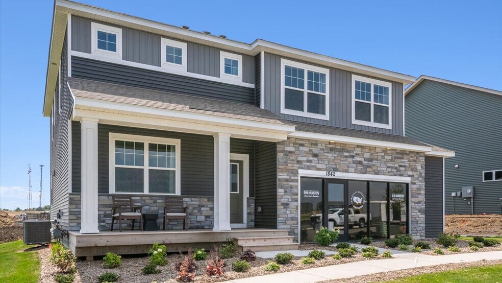 1878 Rainier Dr unit 36208094, Shakopee, MN 55379 - photo 1