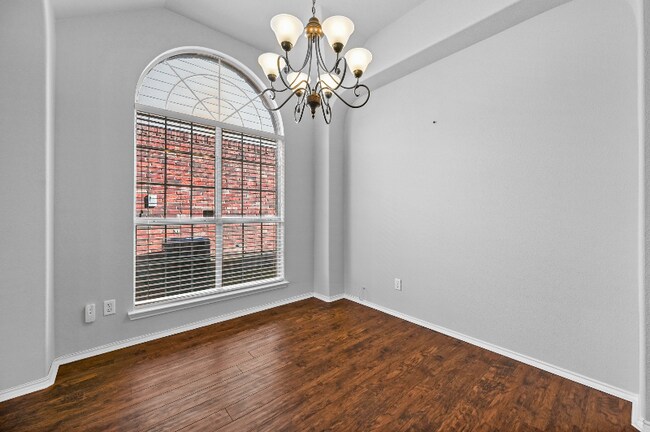 10010 Voss Ave, Fort Worth, TX 76244 - photo 6