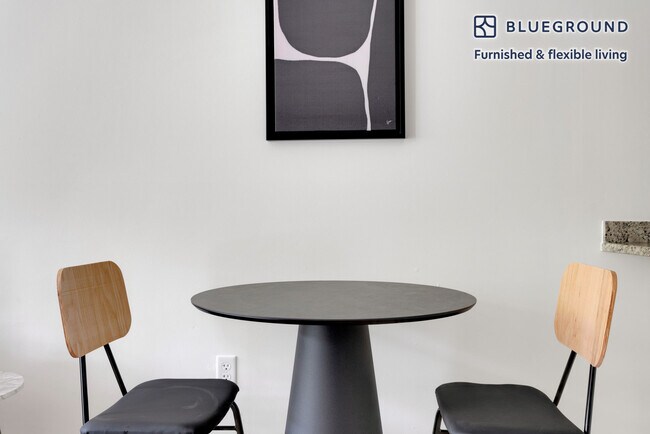 333 Great River Rd unit FL0-ID778, Somerville, MA 02145 - photo 7