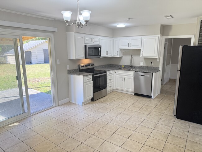 3410 Longwood Ln, Conway, SC 29527 - photo 5