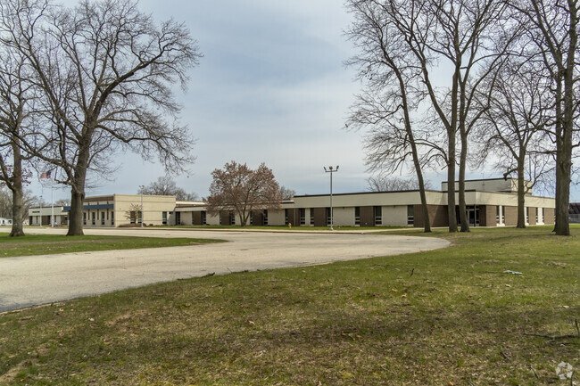Discover excellence in education at Woodland Elementary School.