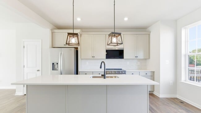 210 Monteith Dr, Winchester, VA 22601 - photo 7