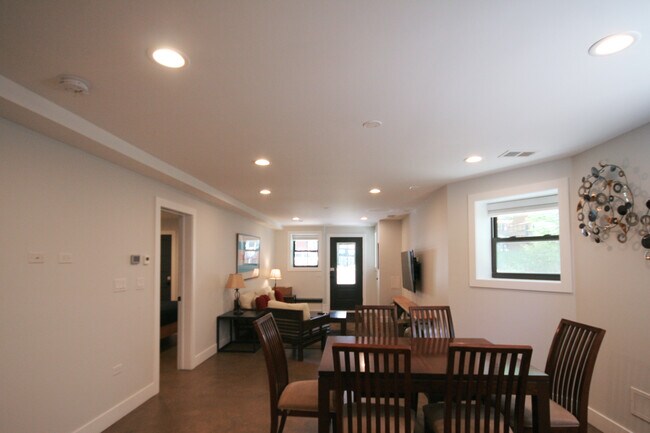 2508 N Spaulding Ave unit A, Chicago, IL 60647 - photo 6